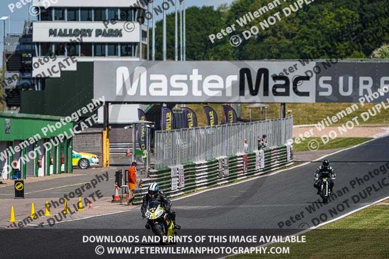 enduro digital images;event digital images;eventdigitalimages;mallory park;mallory park photographs;mallory park trackday;mallory park trackday photographs;no limits trackdays;peter wileman photography;racing digital images;trackday digital images;trackday photos